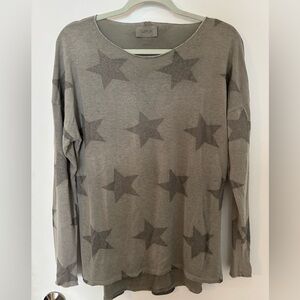 German Brand Cartoon light knitted taupe top - Size Medium